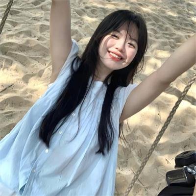 背带短裤丧尸来袭
